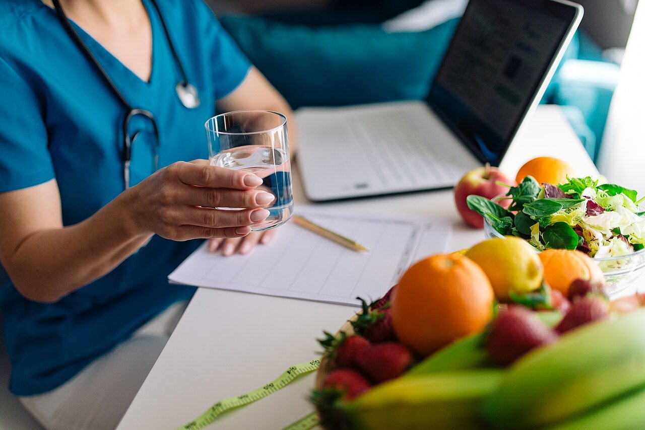 10 Best Herbal Teas for Health (With Recipes)